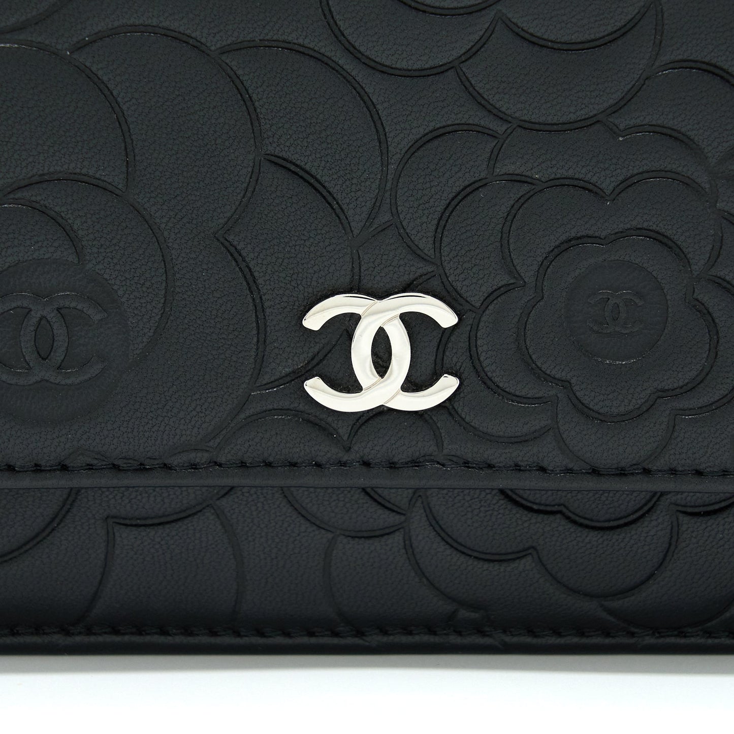 Chanel Camellia Wallet On Chain Lambskin Black