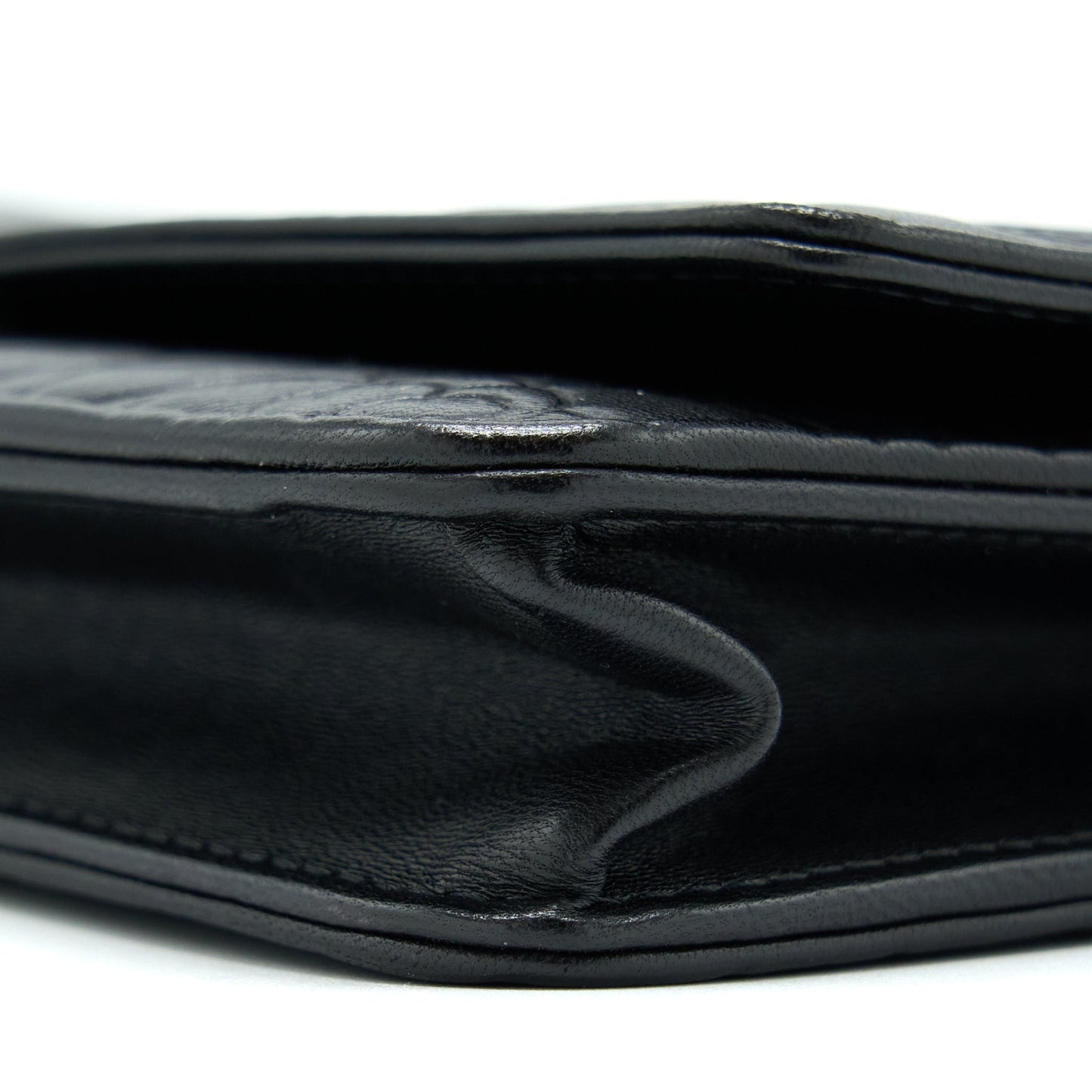 Chanel Camellia Wallet On Chain Lambskin Black