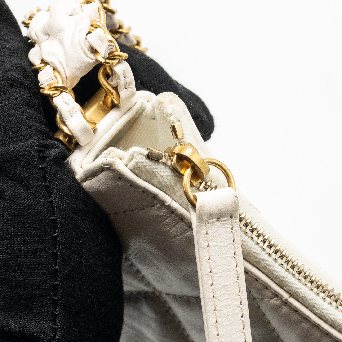 Chanel 23K Hobo Shoulder Bag Calfskin White  (Microchip)