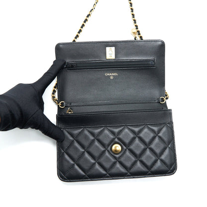 Chanel 22C Pearl Crush Wallet On Chain Black