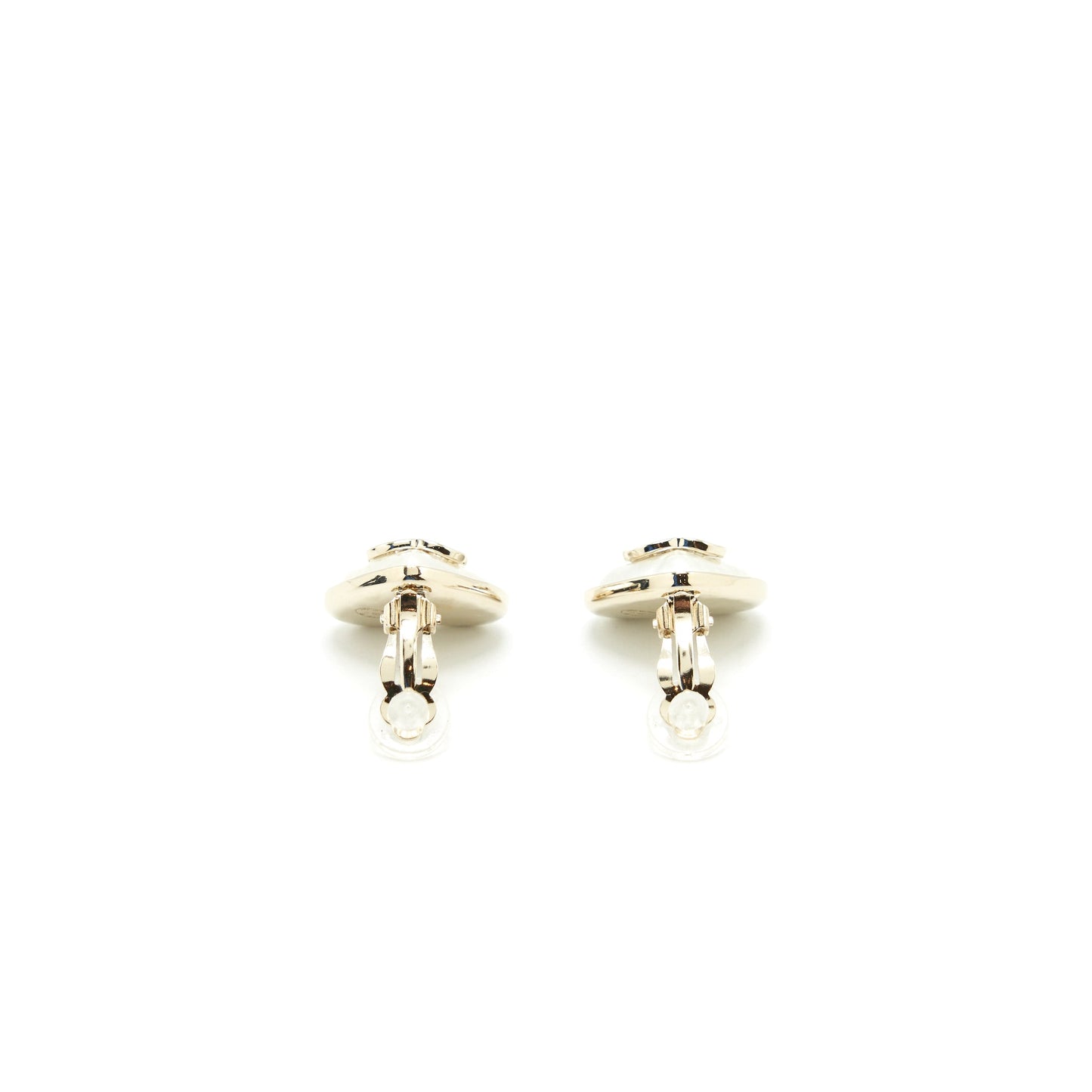 Chanel 22C Heart Earclip L