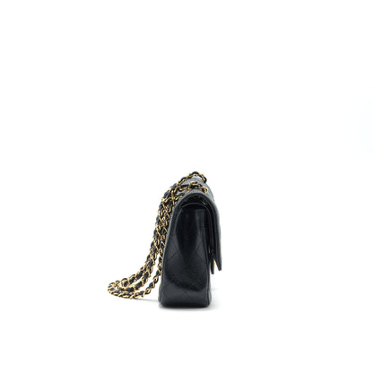 Chanel medium Classic double flap Bag Caviar black  serial 25