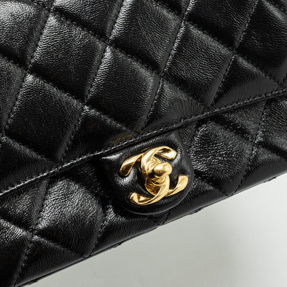 Chanel 24b Giant Chain Flap Shoulder Bag Lambskin Black  (Microchip)