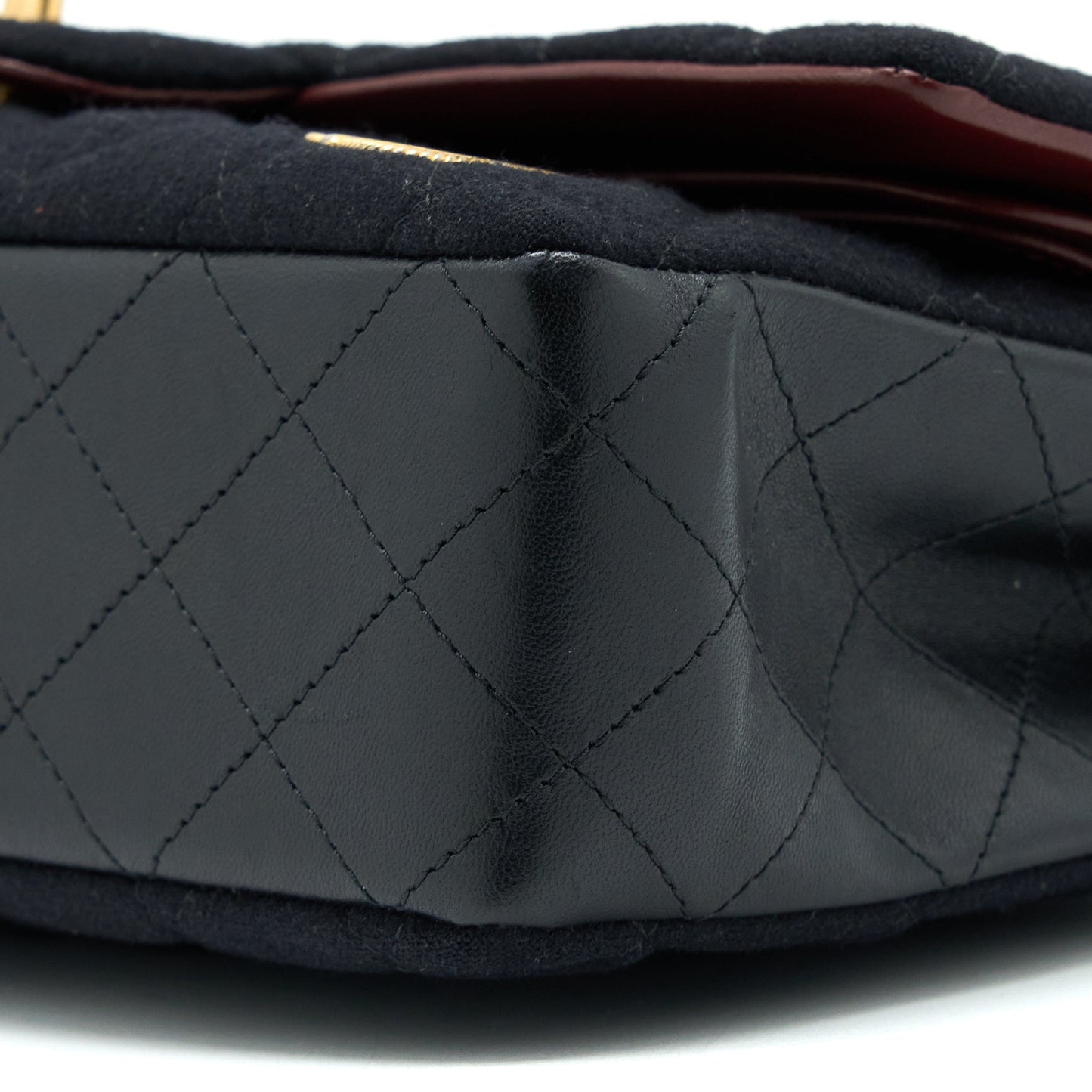 Chanel Medium Classic Double Flap Bag 2018 Metiers d’Art Paris-Hamburg Collection Wool