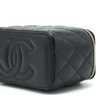 Chanel 22A Top Handle Long Vanity With Chain Lambskin Black L
