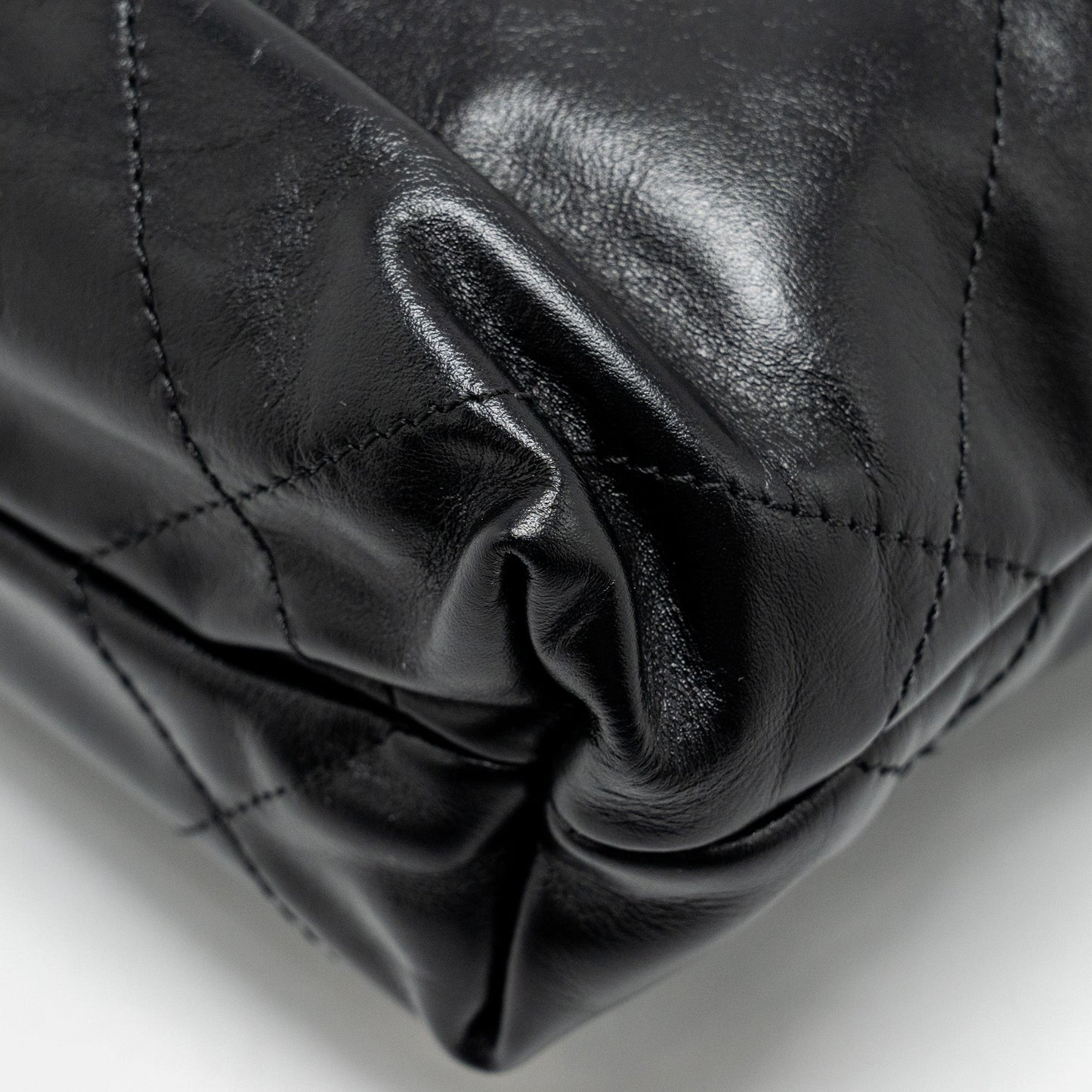 Chanel Mini 22 Bag Calfskin So Black (Microchip)