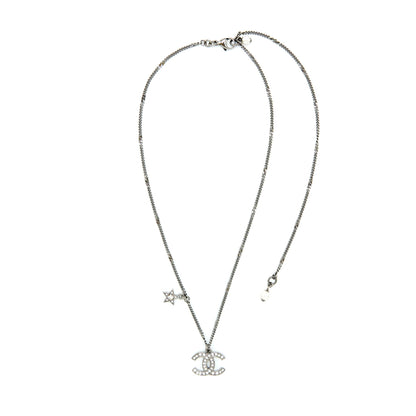 Chanel CC Logo And A Star Necklace Silver Tone