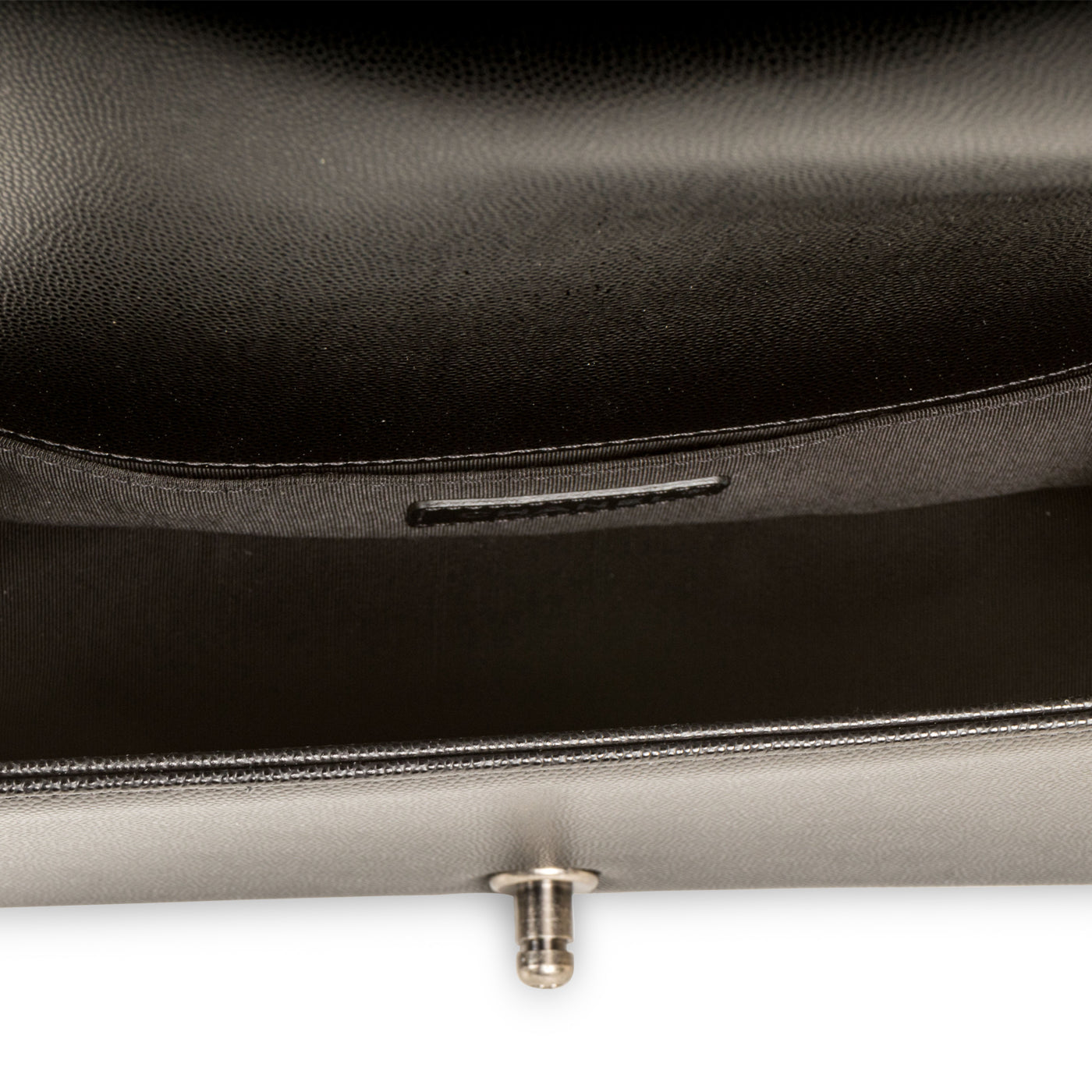 Chanel Medium Boy Bag - Caviar