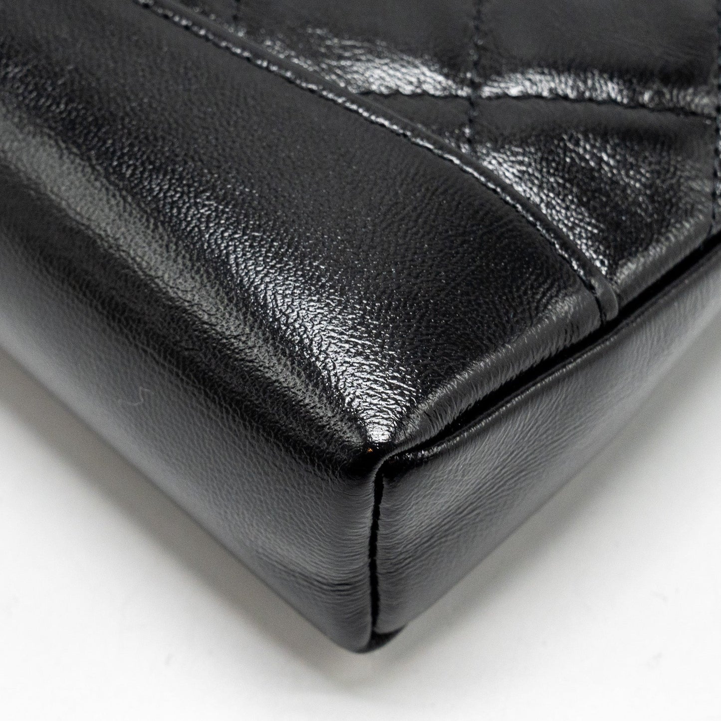 CHANEL 24S Mini 31 Clutch with Chain Shiny Lambskin Black L (microchip)