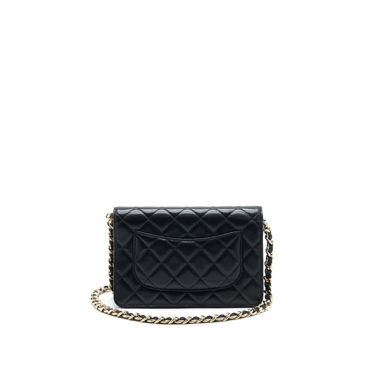CHANEL WALLET ON CHAIN IN LAMBSKIN WITH CHARMS IN L
