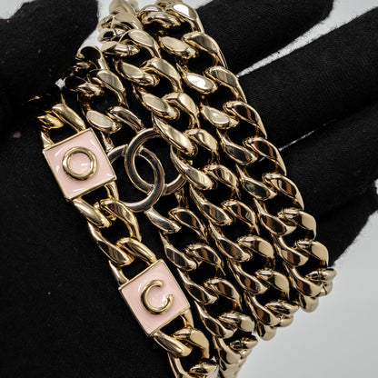 Chanel mini vanity with giant chain lambskin light pink L