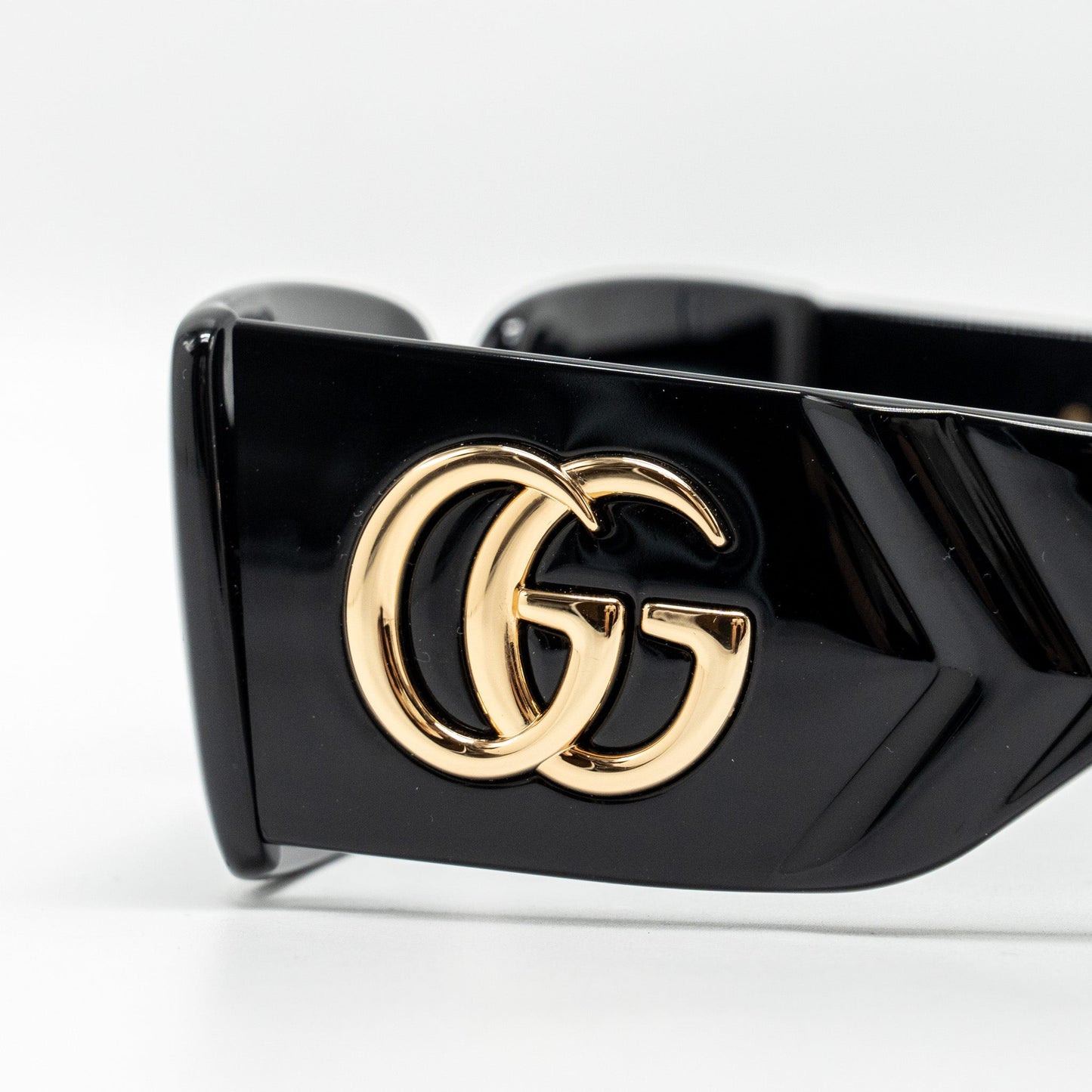 Gucci GG Logo Sunglasses Black