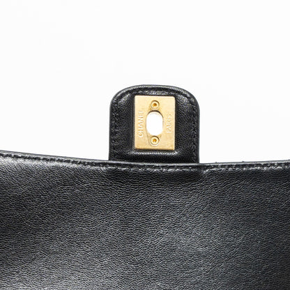 Chanel 22K retro new square large flap bag goatskin black  (microchip)