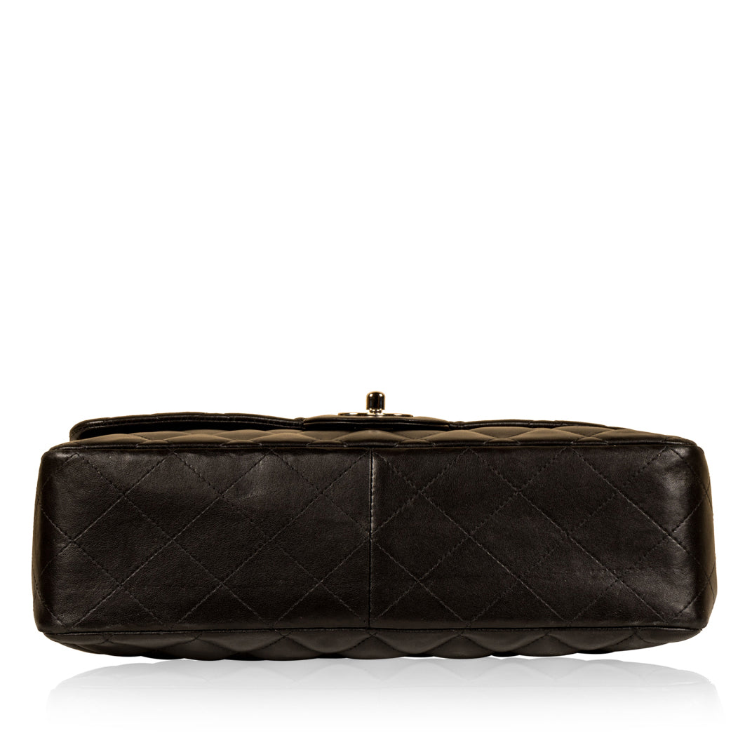 Chanel Classic Flap Bag - Jumbo - Single Flap