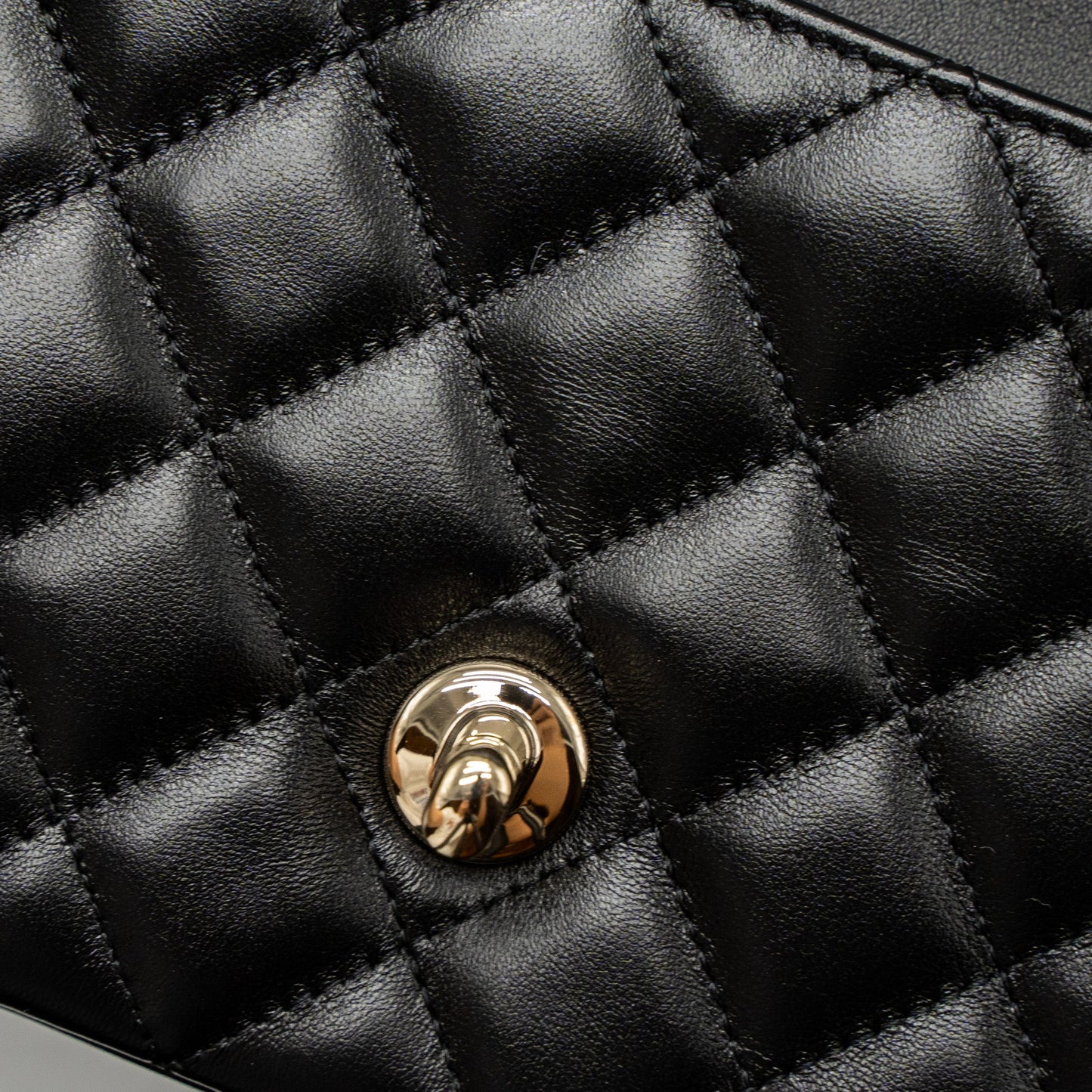 Chanel Mini Rectangular Flap Bag Lambskin Black L (Microchip)