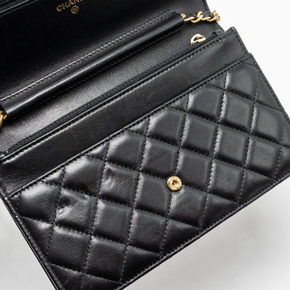 Chanel Boy Wallet on Chain lambskin black