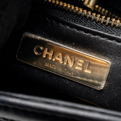 Chanel Mini 31 Bag Calfskin Black L (Microchip)