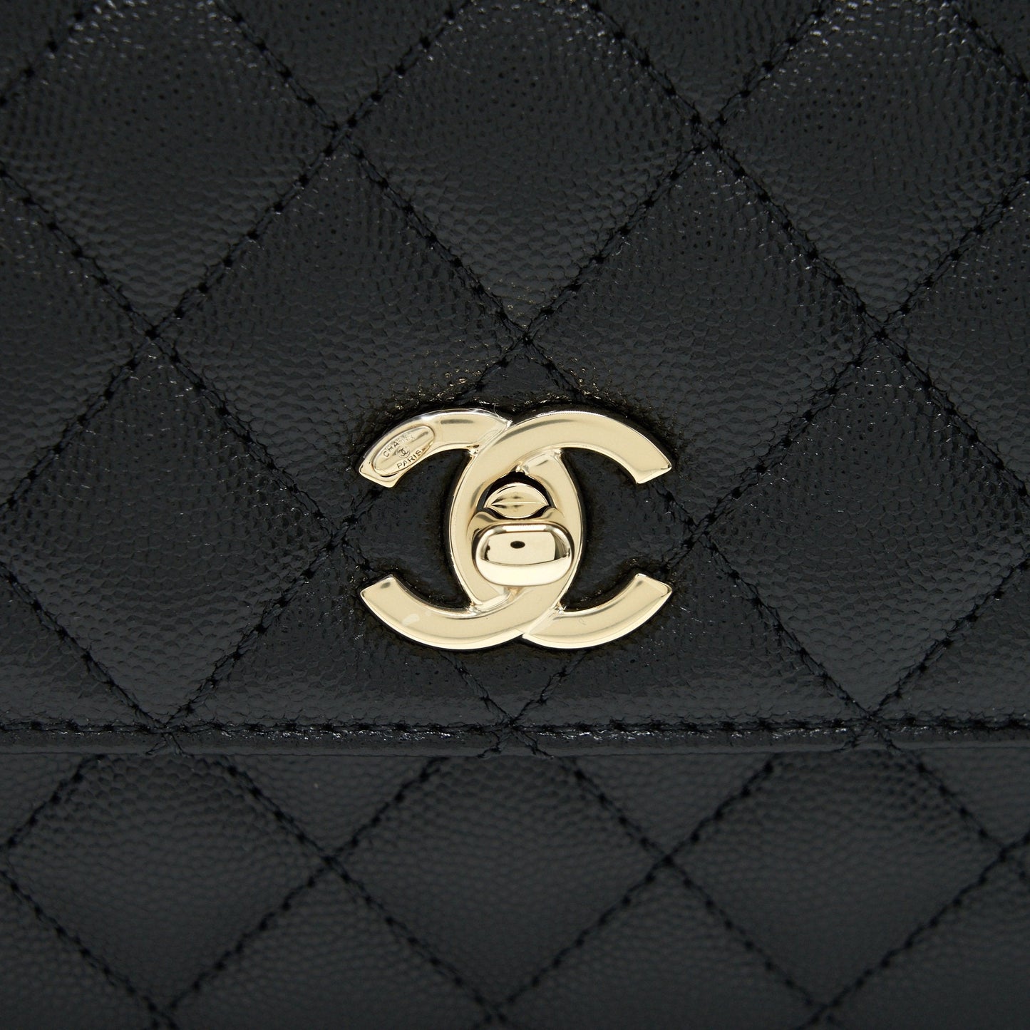 Chanel 21K Small Coco Handle 24cm Caviar Black L