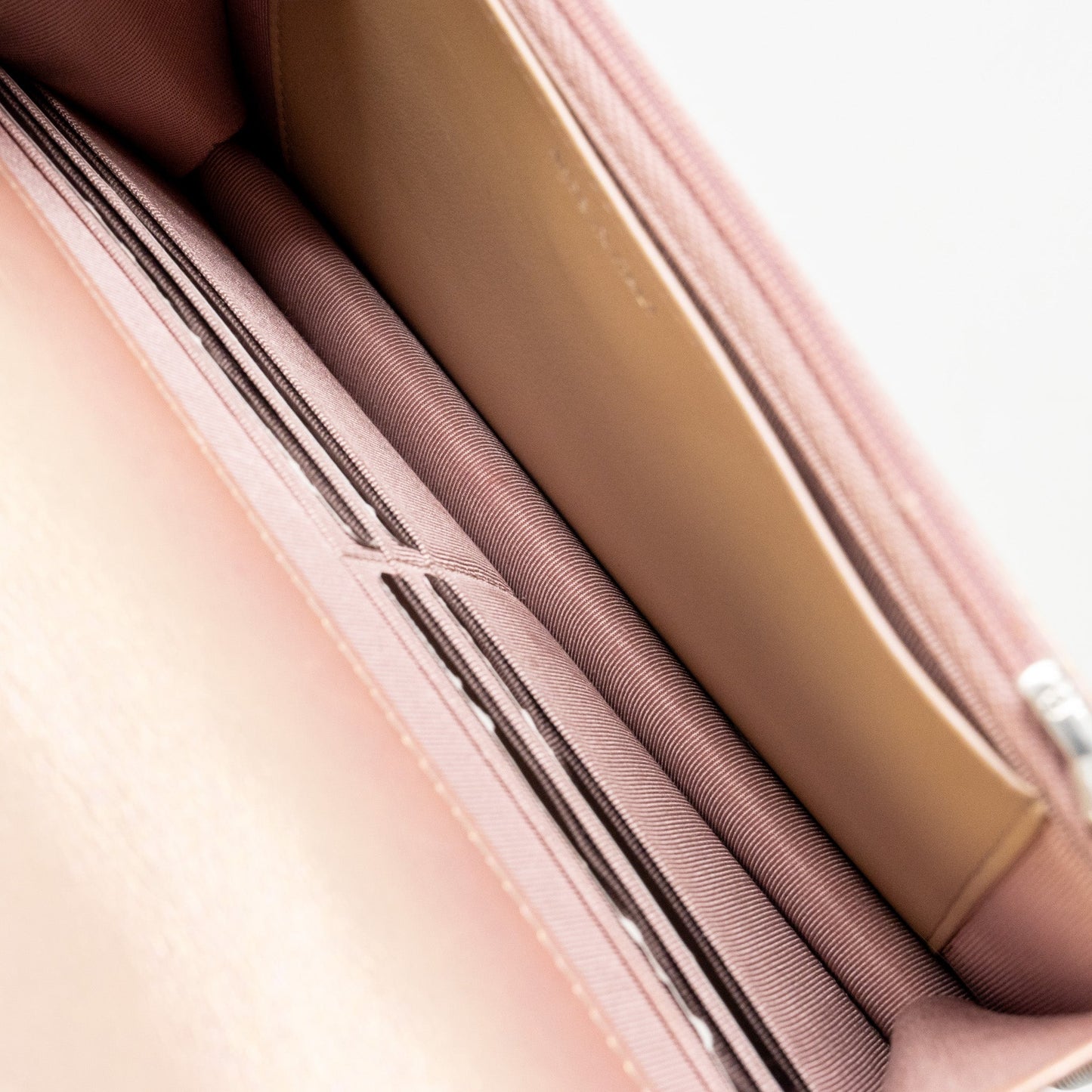 Chanel Classic Wallet on Chain Lambskin Iridescent Pink  (Microchip)