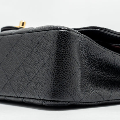 Chanel medium classic double flap bag caviar Black