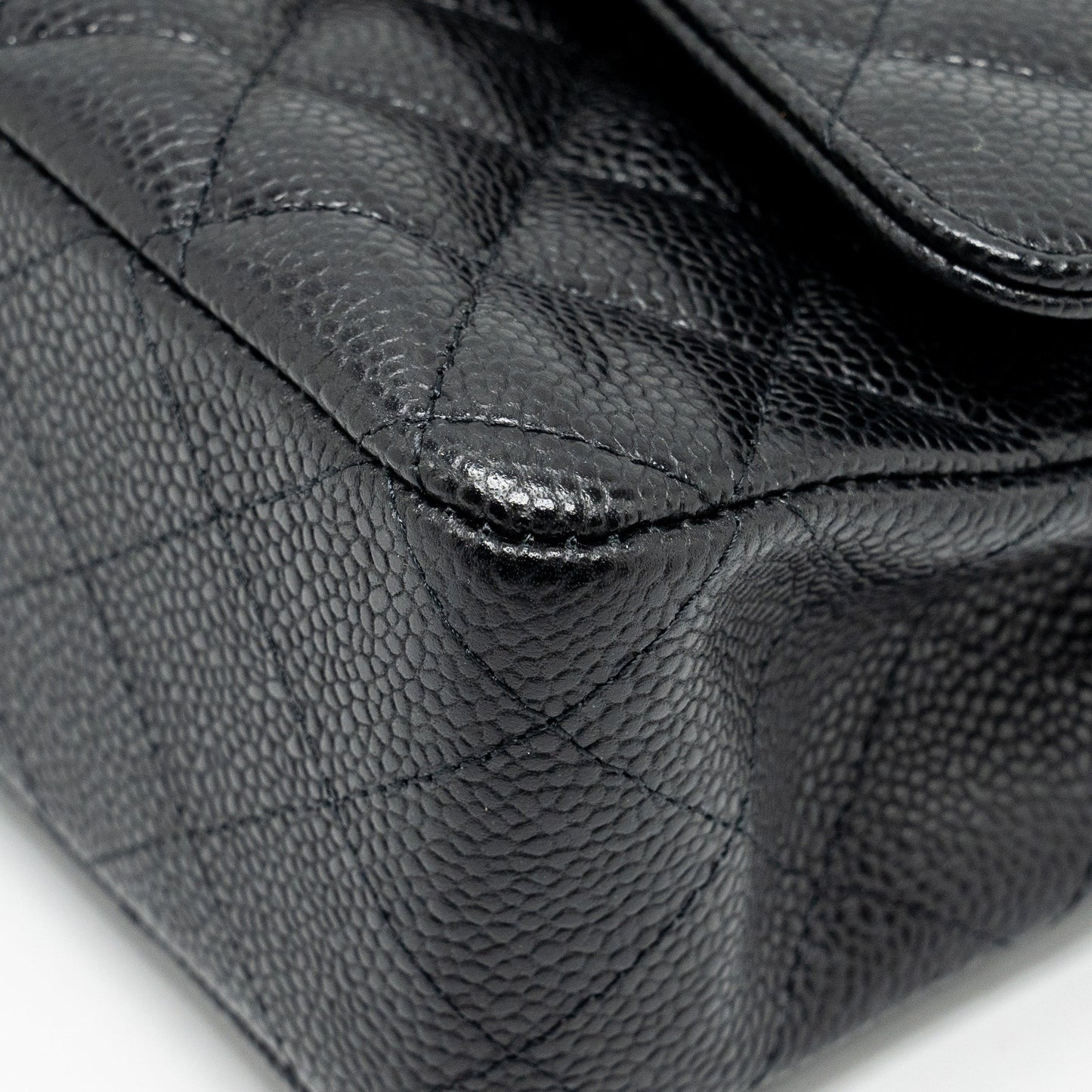 Chanel medium classic double flap bag caviar Black