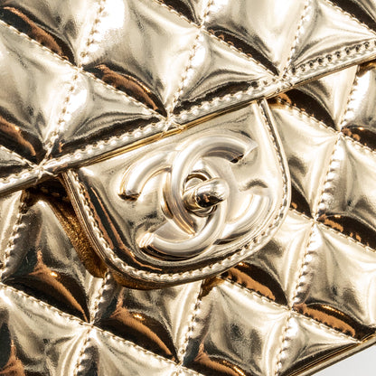 Chanel 24c backpack with star patent Gold L (microchip)