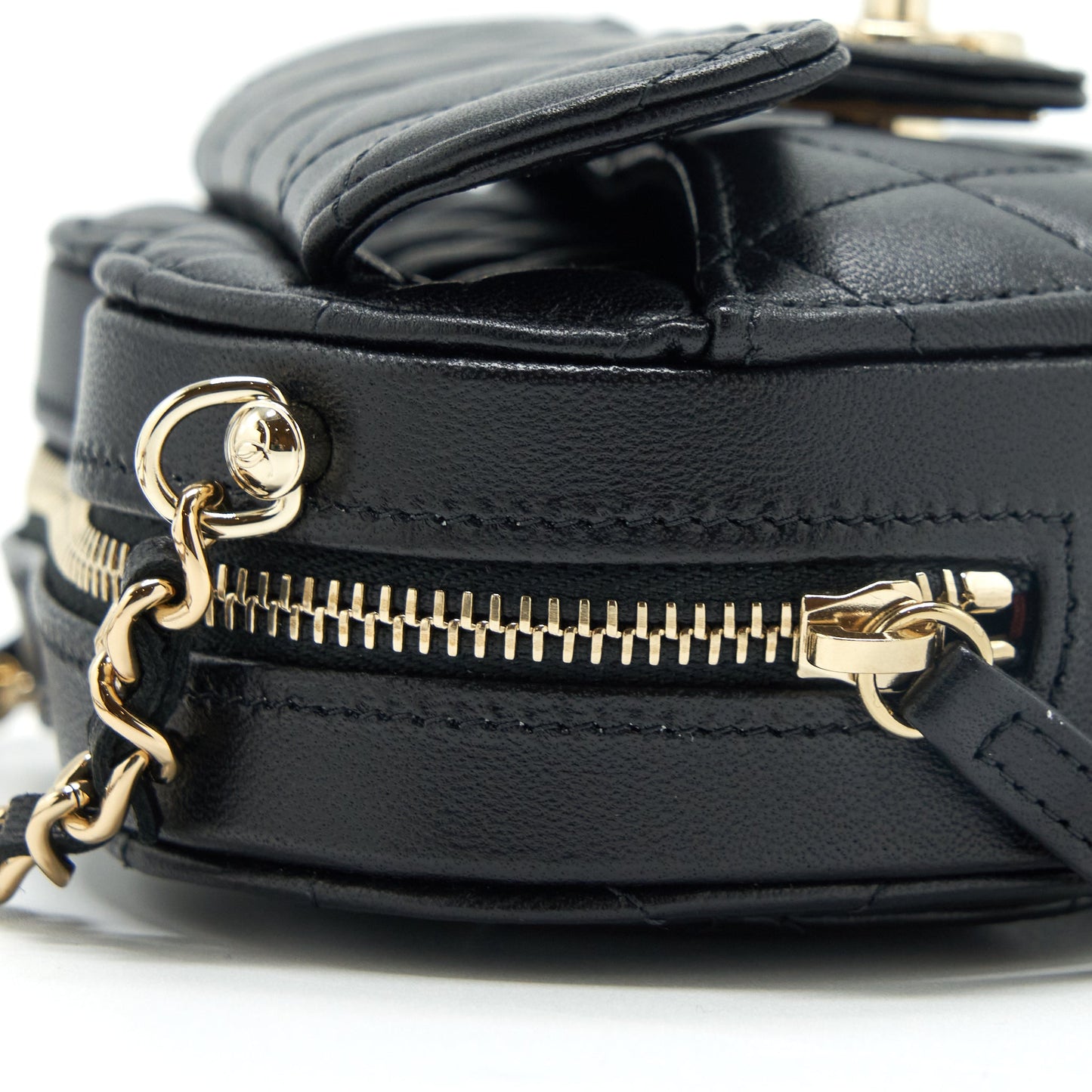 Chanel 22S Small Heart Bag Lambskin Black L