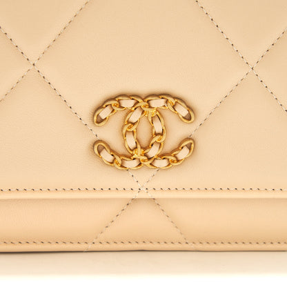 Chanel 19 wallet on chain lambskin beige