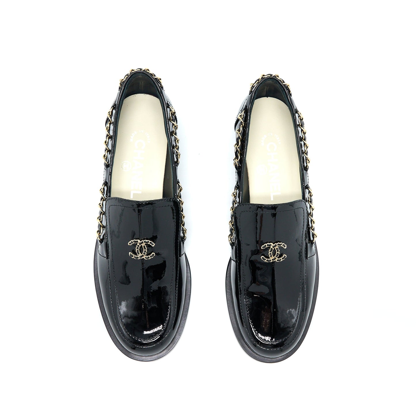 Chanel Size 38 CC Logo Flats Chain Loafers Patent Black