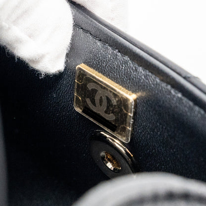 Chanel 23k top handle vanity bag shiny calfskin black  (microchip)