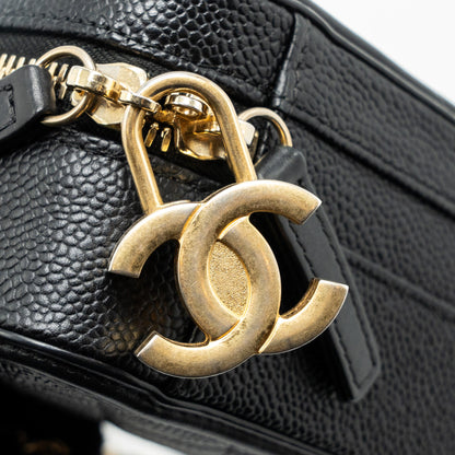 Chanel mini filigree vanity case Caviar black