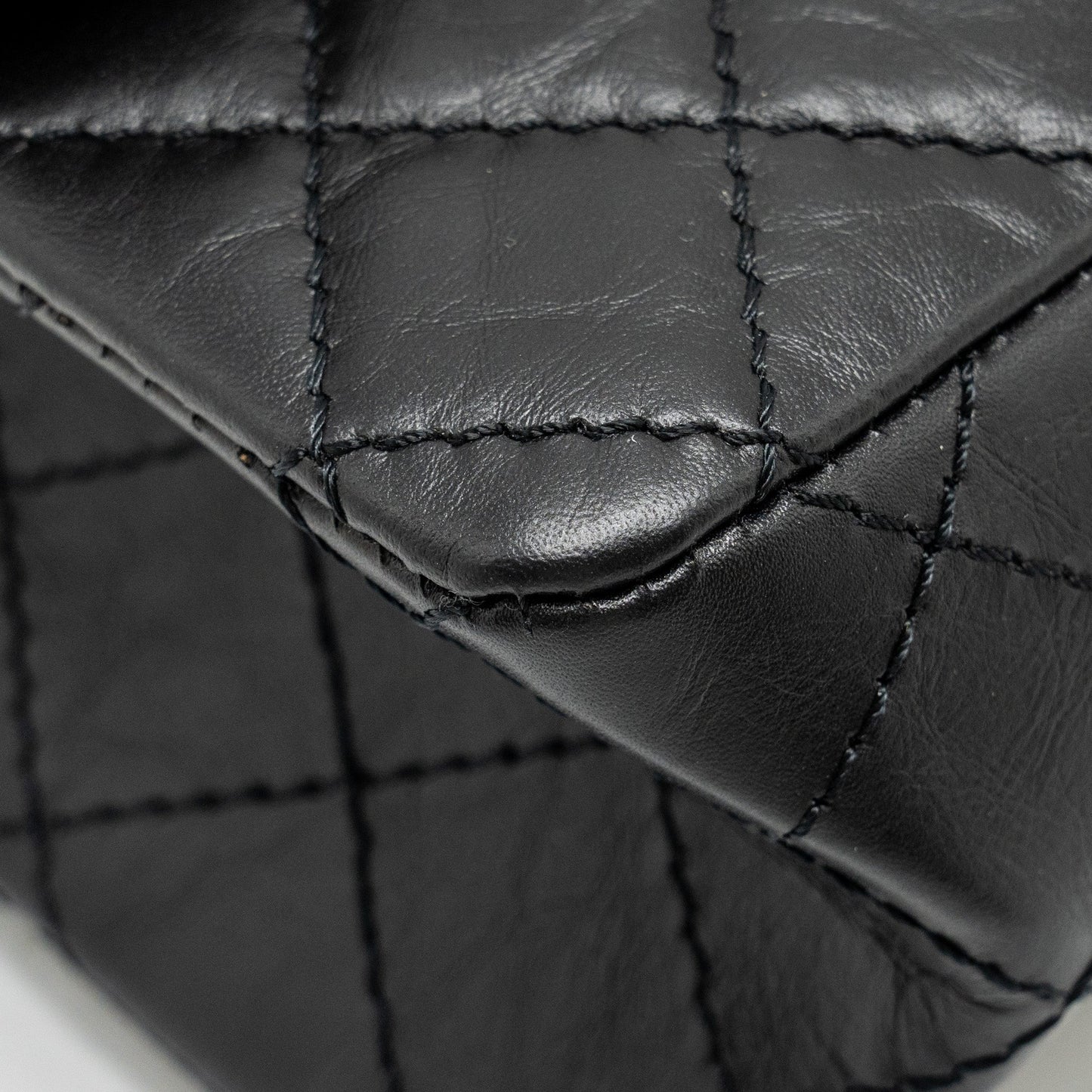 Chanel Mini 2.55 Reissue Aged Calfskin BLACK  (Microchip)