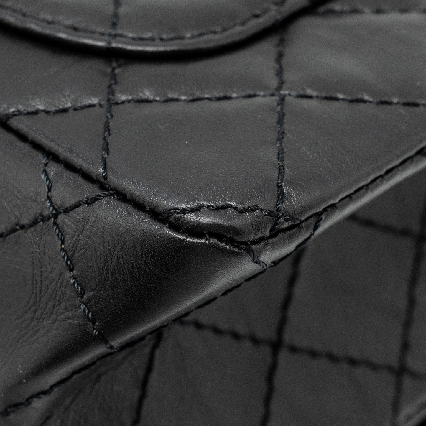Chanel Mini 2.55 Reissue Aged Calfskin BLACK  (Microchip)