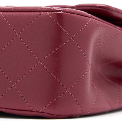 Chanel Medium Classic Flap Bag Lambskin Dark Red L (Microchip)