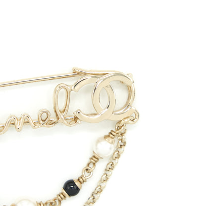 Chanel 22P Pin / Letter Brooch L