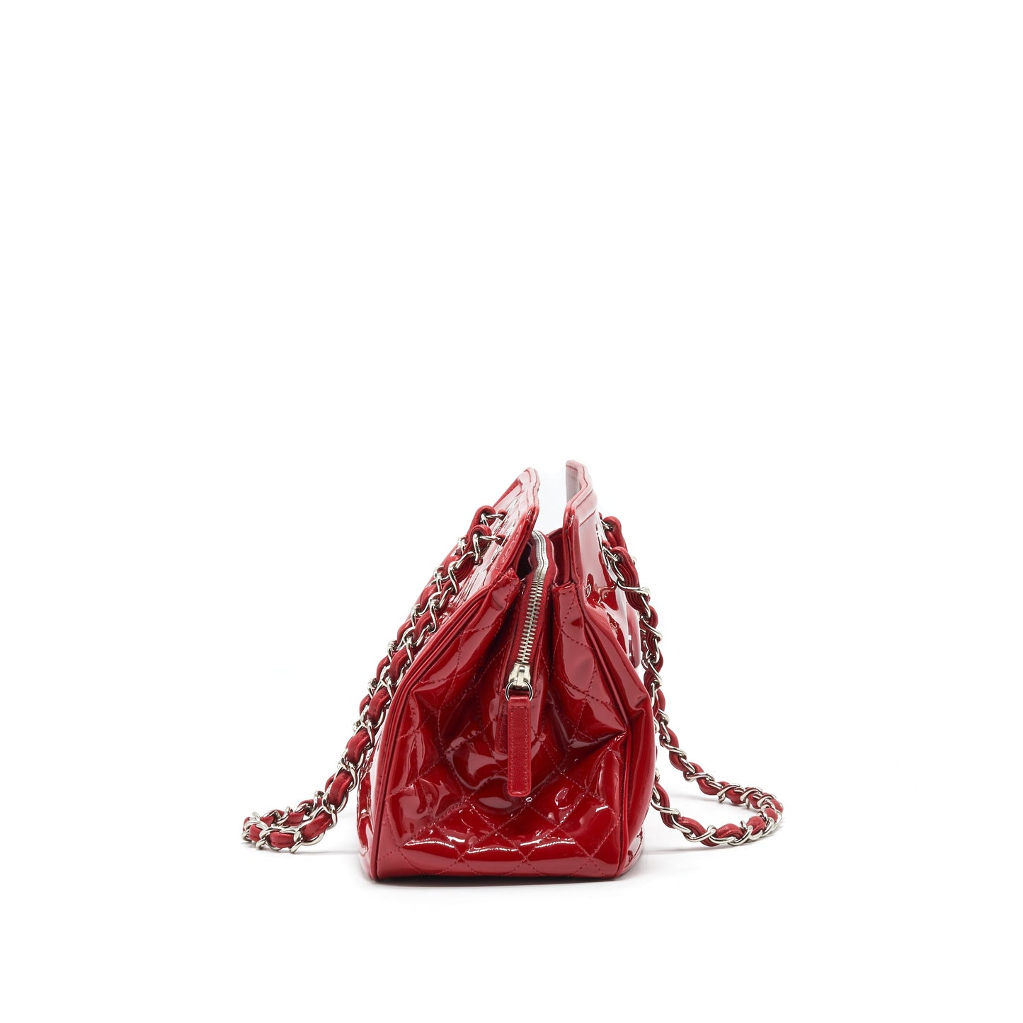 Chanel Patent Leather Tote Bag With Chain In Red