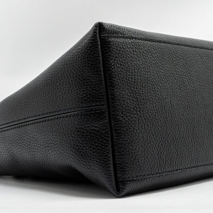 Gucci Interlocking G Soho Tote Bag Calfskin Black