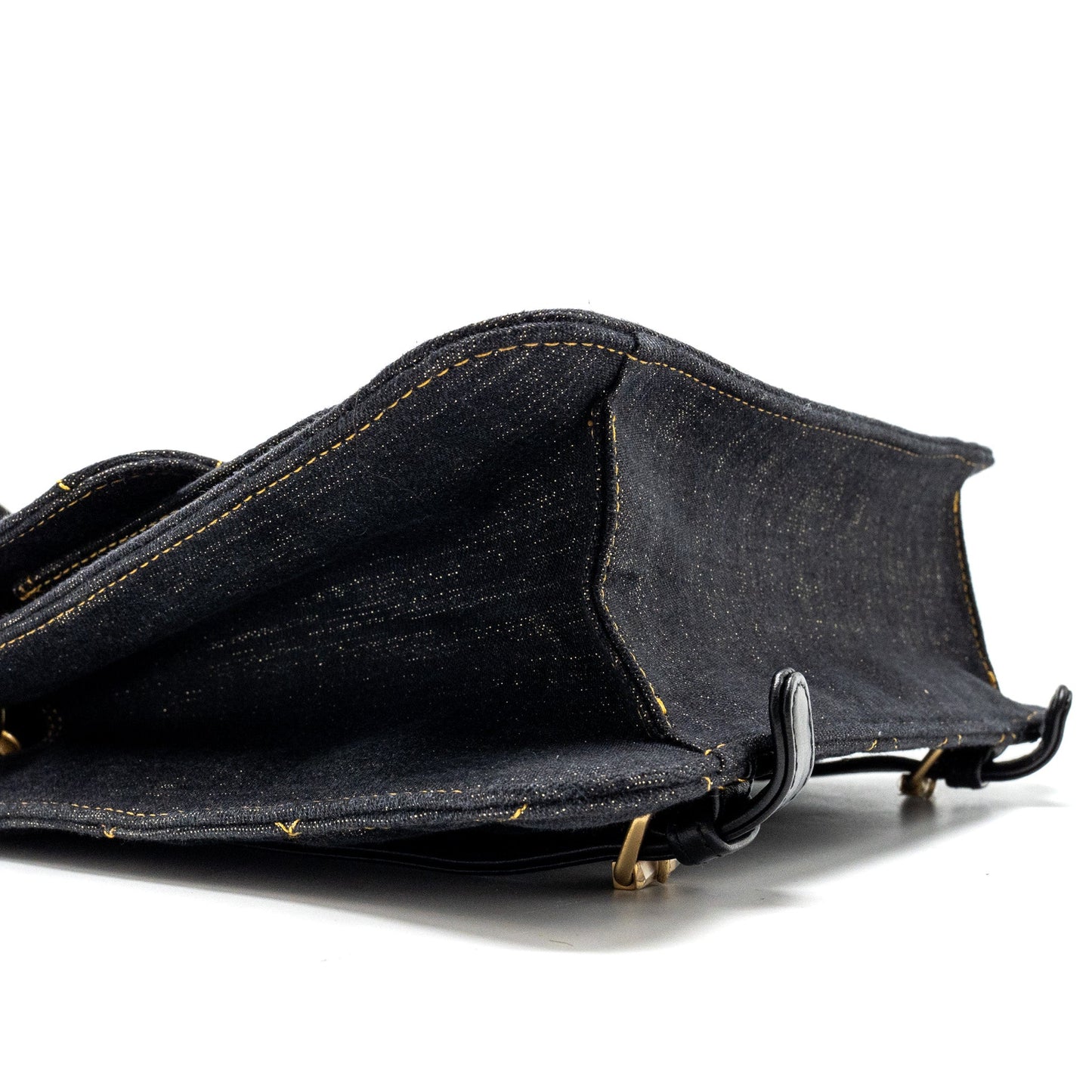 Chanel 23S flap backpack denim dark blue with brushed  (microchip)