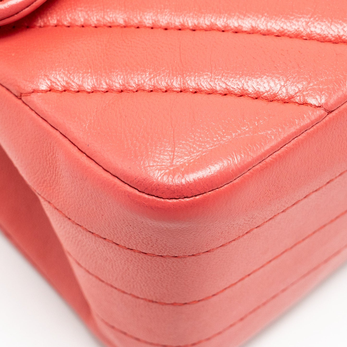 Chanel Medium Classic Double Flap Bag Chevron Lambskin Pink L