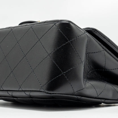 Chanel mini square flap Bag lambskin Black L (Microchip)