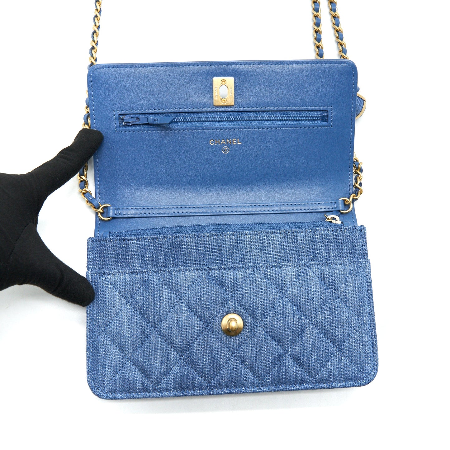 Chanel 22C Pearl Crush  Wallet On Chain Denim