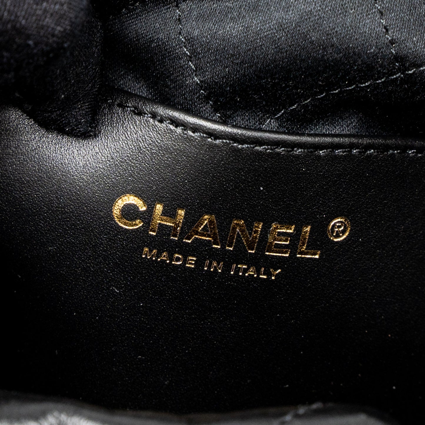 Chanel 23S Mini 22 Bag Shiny Calfskin Black Brushed  (Microchip)