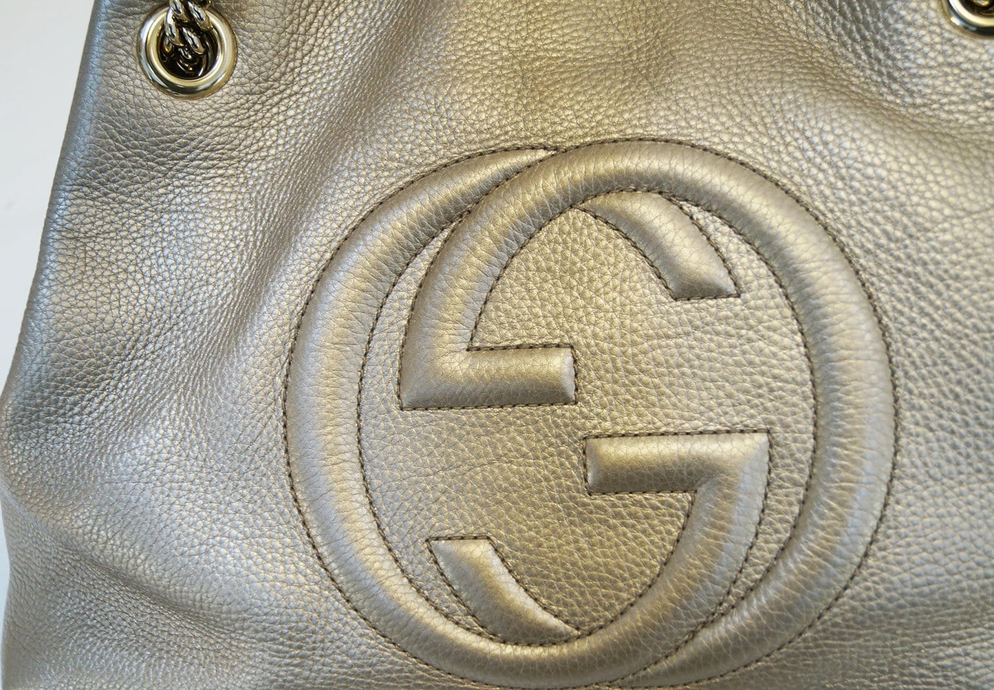 GUCCI Gold Pebbled Leather Soho Chain Tote Bag