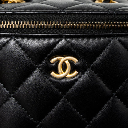 Chanel Pearl Crush Mini Vanity Case Lambskin Black