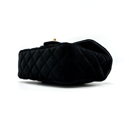 Chanel 22B Chanel on chains square flap bag velvet black  (Microchip)