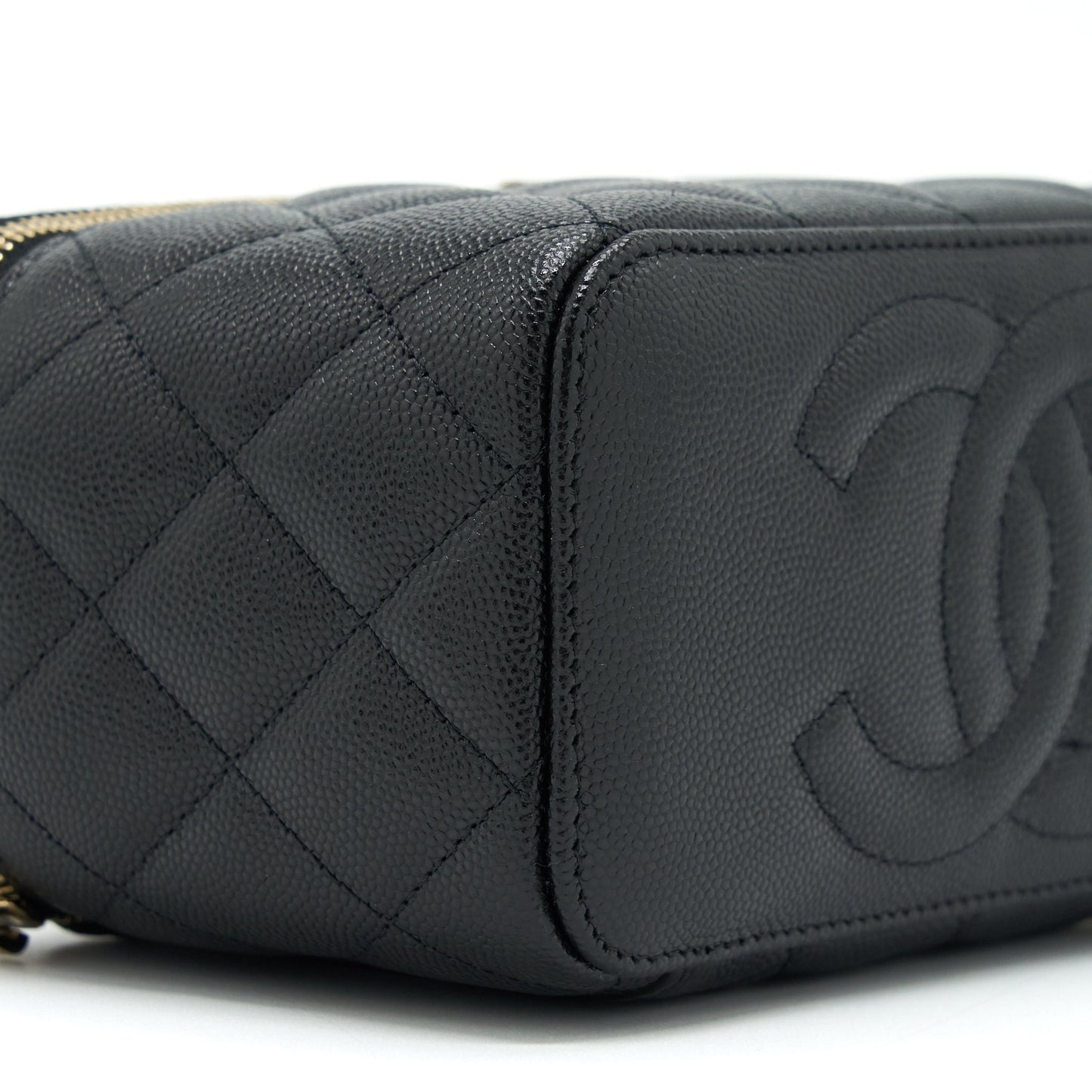 Chanel 22S Long Vanity With Chain Caviar Black L