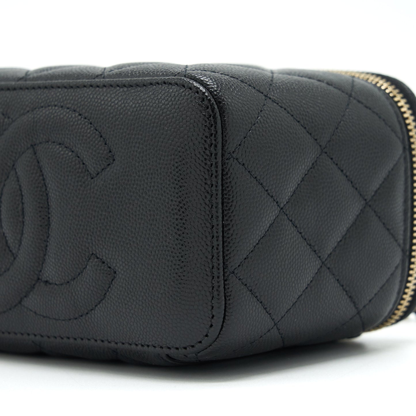 Chanel 22S Long Vanity With Chain Caviar Black L