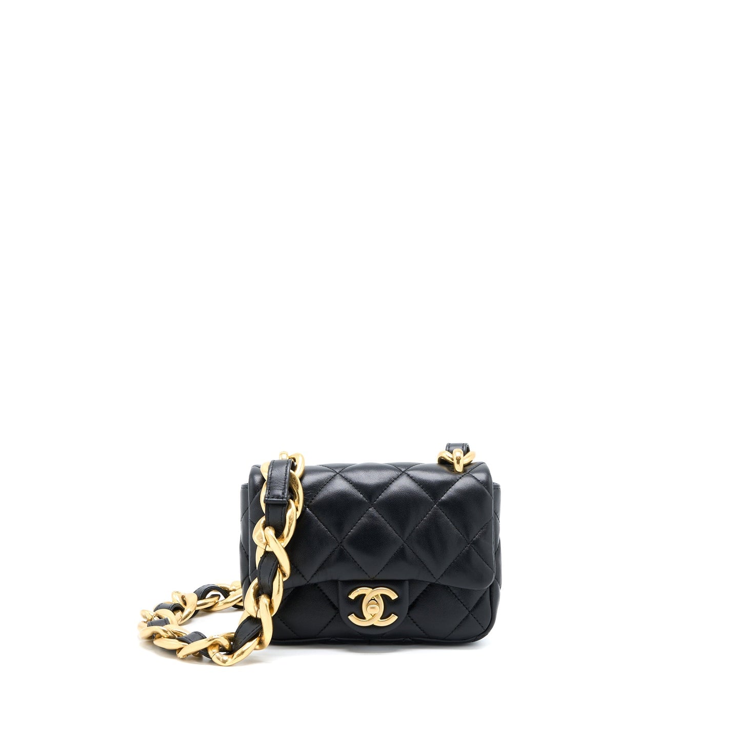 Chanel 22S Giant Chain Flap Shoulder Bag Lambskin Black  (Microchip)