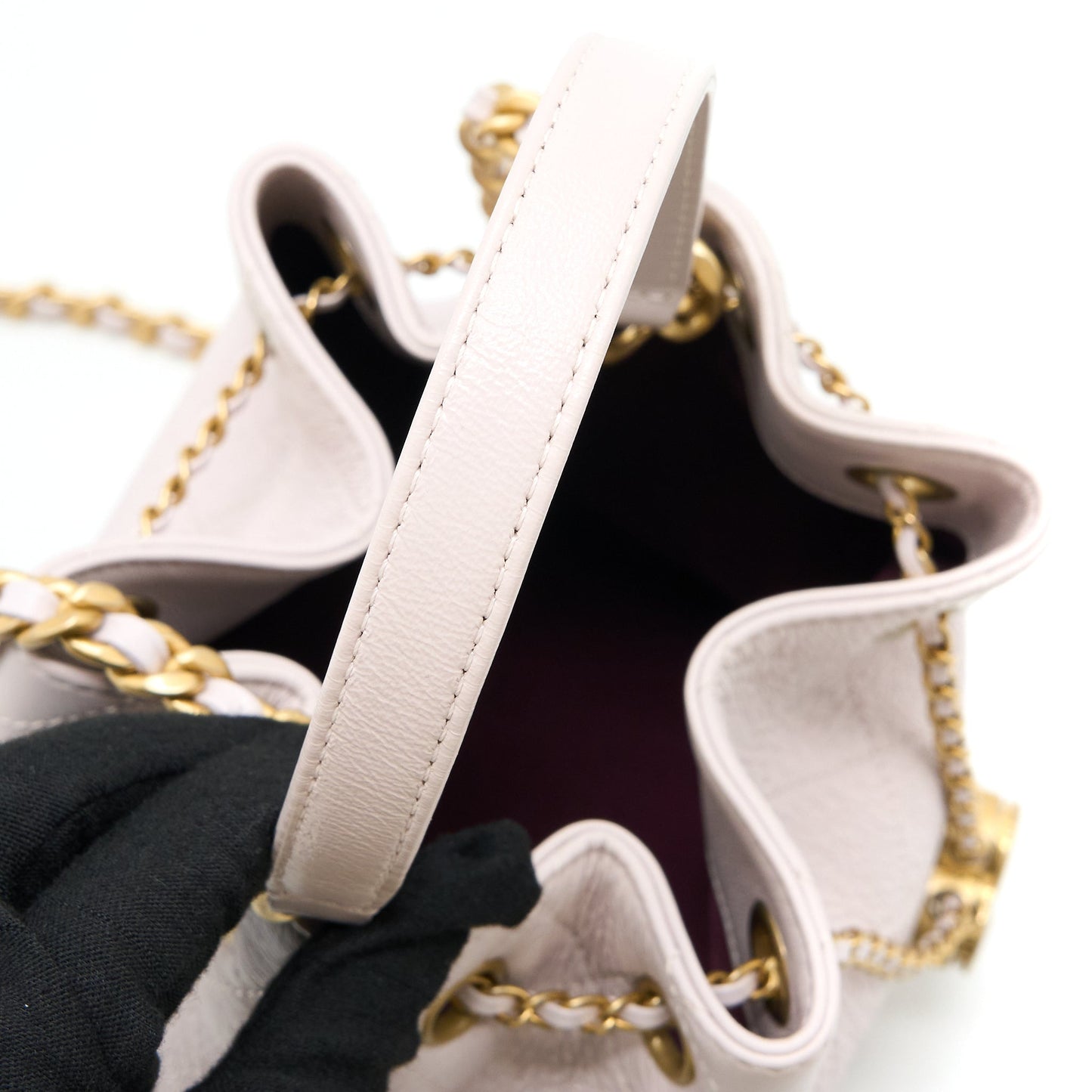 Chanel Drawstring Bucket Bag Lambskin Light Pink