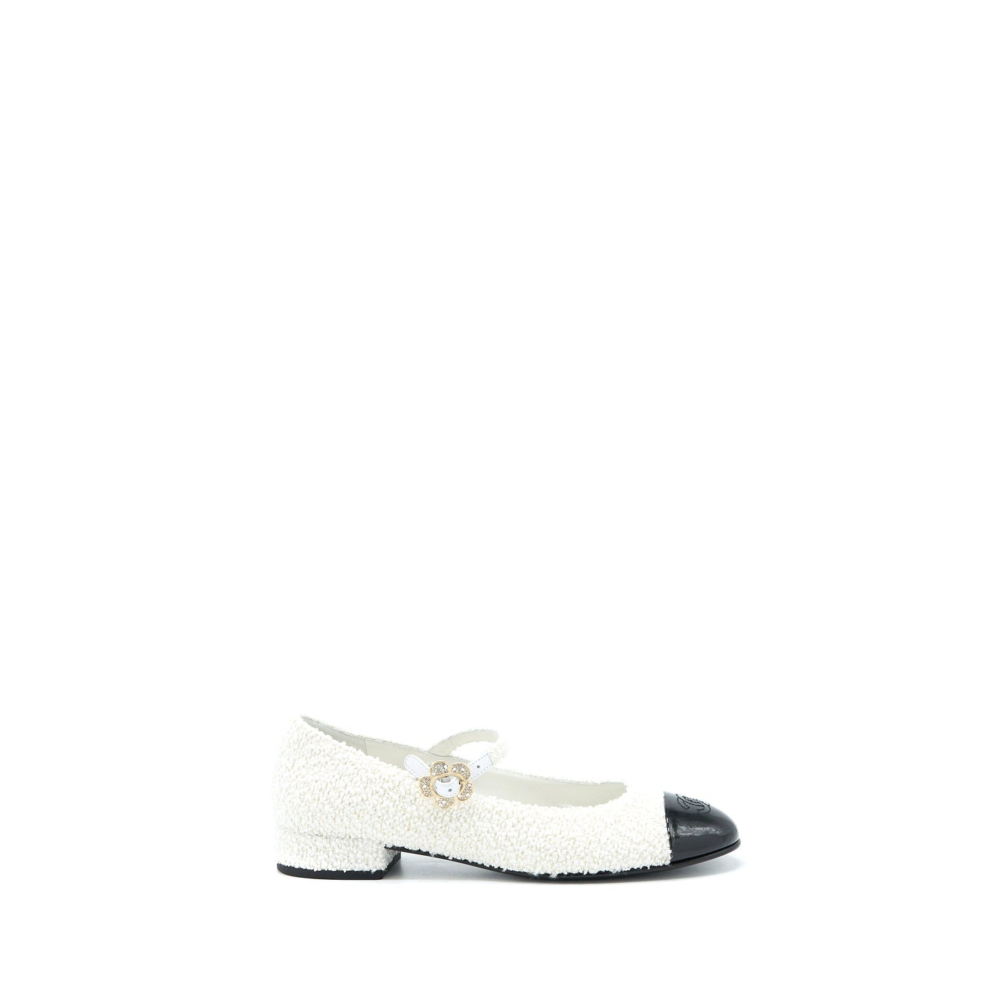 Chanel Size 39 23C Flat Shoes Fabric/Patent Black/White